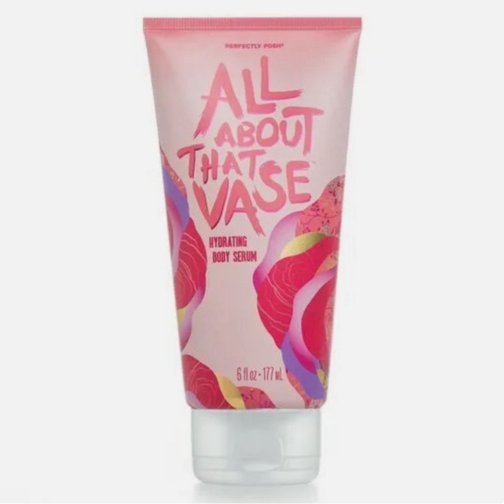 ❣️SALE❣️~~$10~Perfectly Posh~ All About That Vase🌹body serum~New/Sealed-